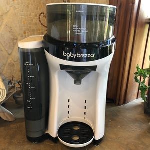 Baby Brezza bottle maker
